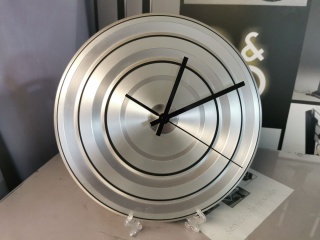 B&O 12'' PLATTER CLOCK